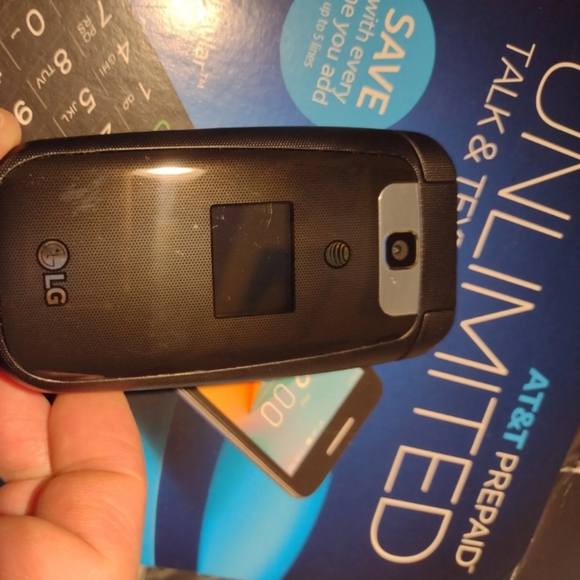 AT&T Cingular Flip 2 Cell Phone - 4GB Gray  Open Box. This appears unused, look - Picture 2 of 10